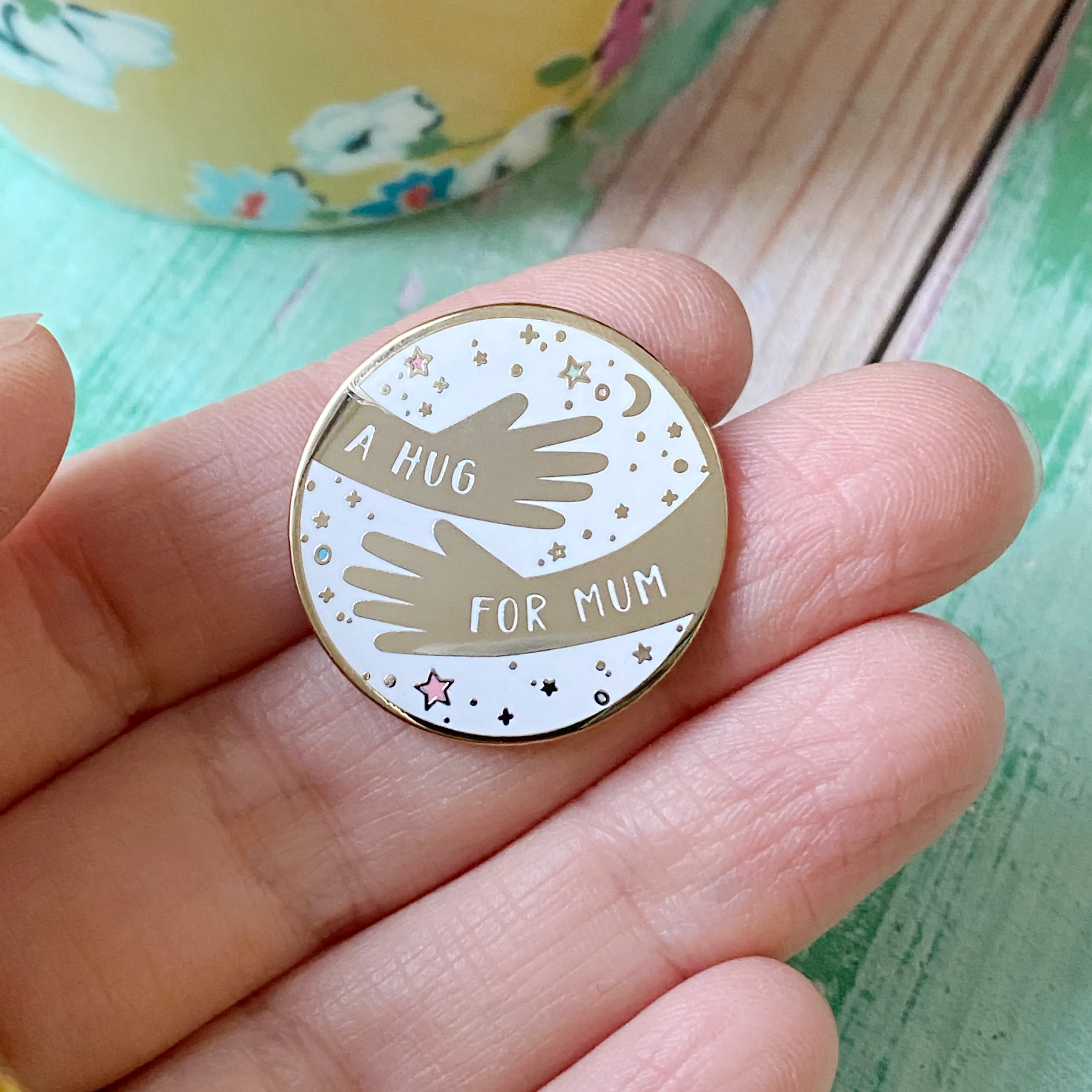 A Hug For Mum Enamel Pin Badge