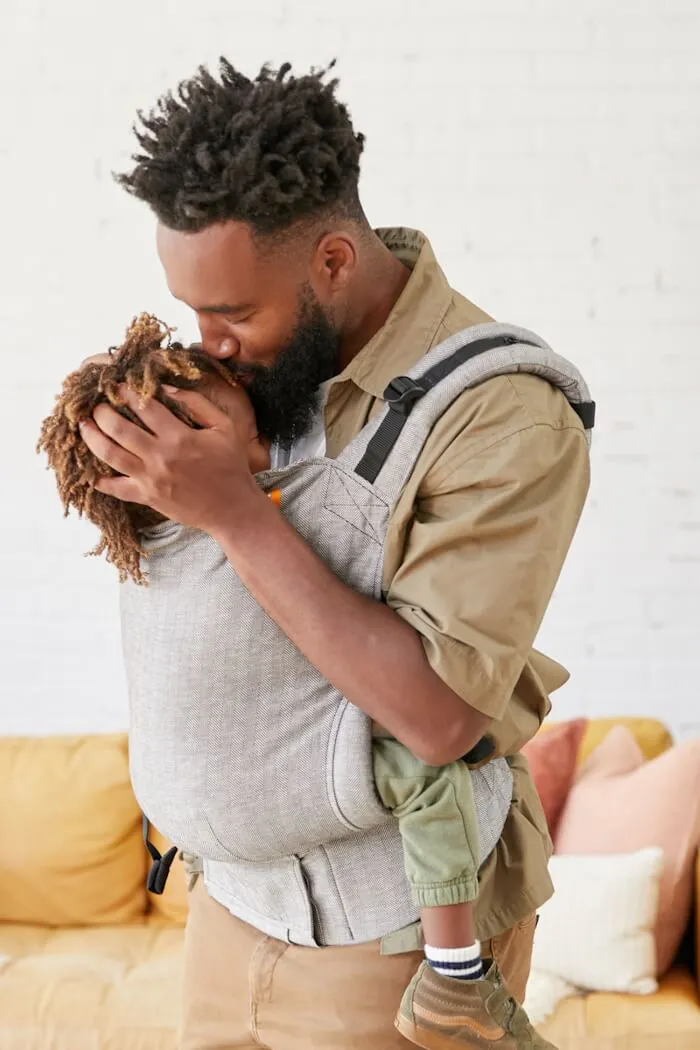 Ash - Linen Toddler Carrier