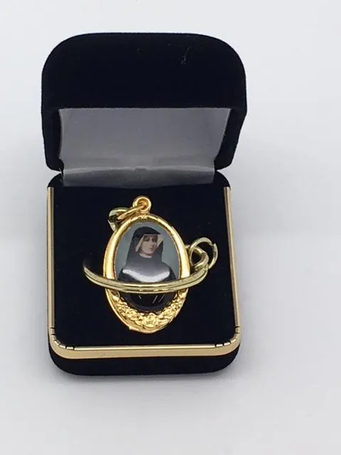Divine Mercy Key Chain with Velvet Box