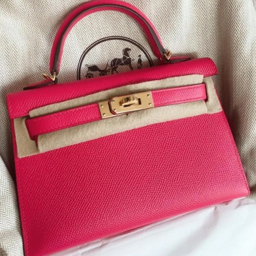 Hermès Kelly 20 Rose Extreme Sellier Epsom Gold Hardware GHW