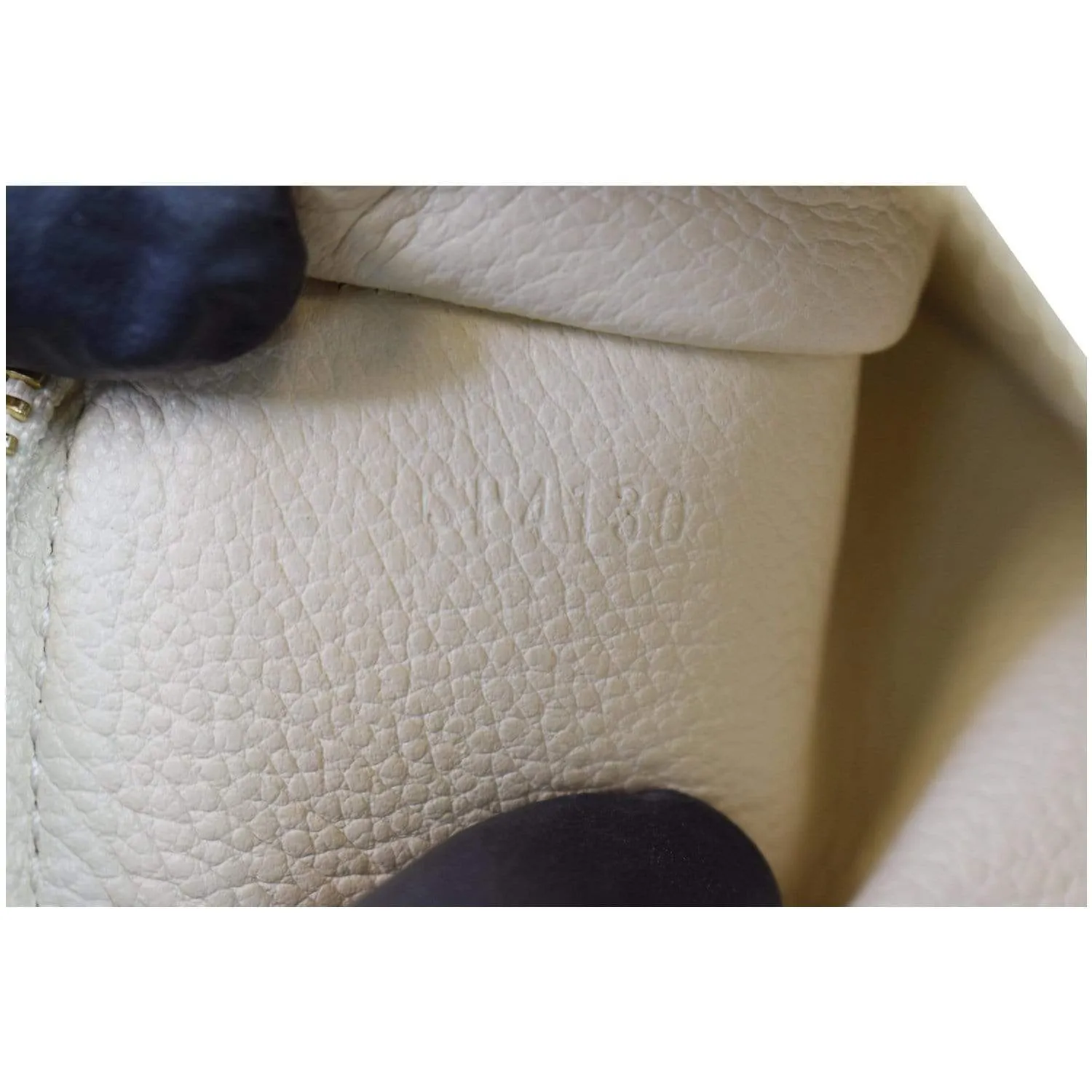 LOUIS VUITTON Empreinte Portefeuille Secret Wallet White