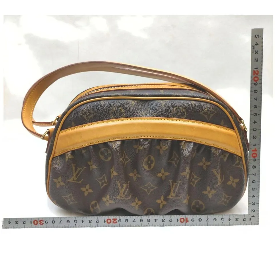 Louis Vuitton Limited Edition Monogram Kara Shoulder bag 862880