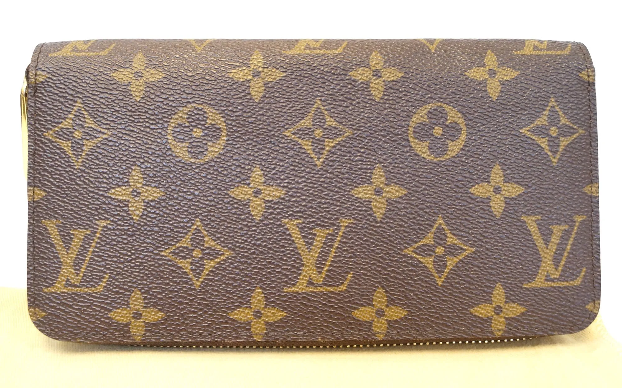 LOUIS VUITTON Monogram Canvas Zippy Long Wallet