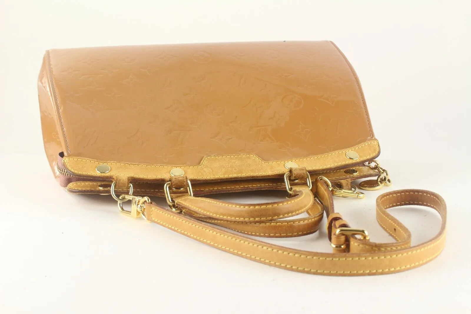 Louis Vuitton Nude Monogram Vernis Brea Tote 2way with Strap 9LK725K