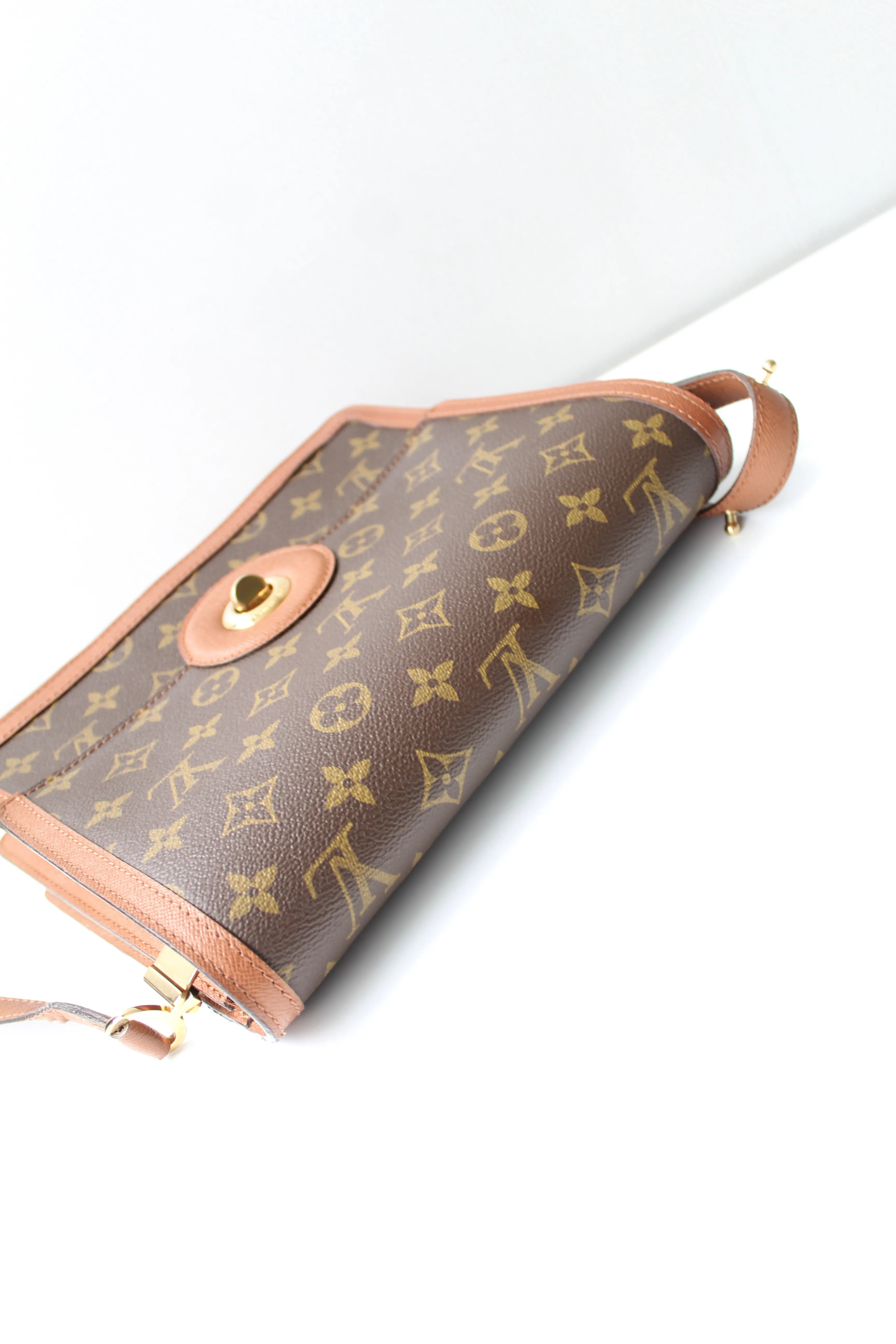 Louis Vuitton Vintage Raspail