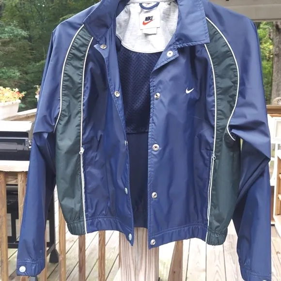 NIKE Vintage Women's Windbreaker bomber snap cropped Jacket Sz S