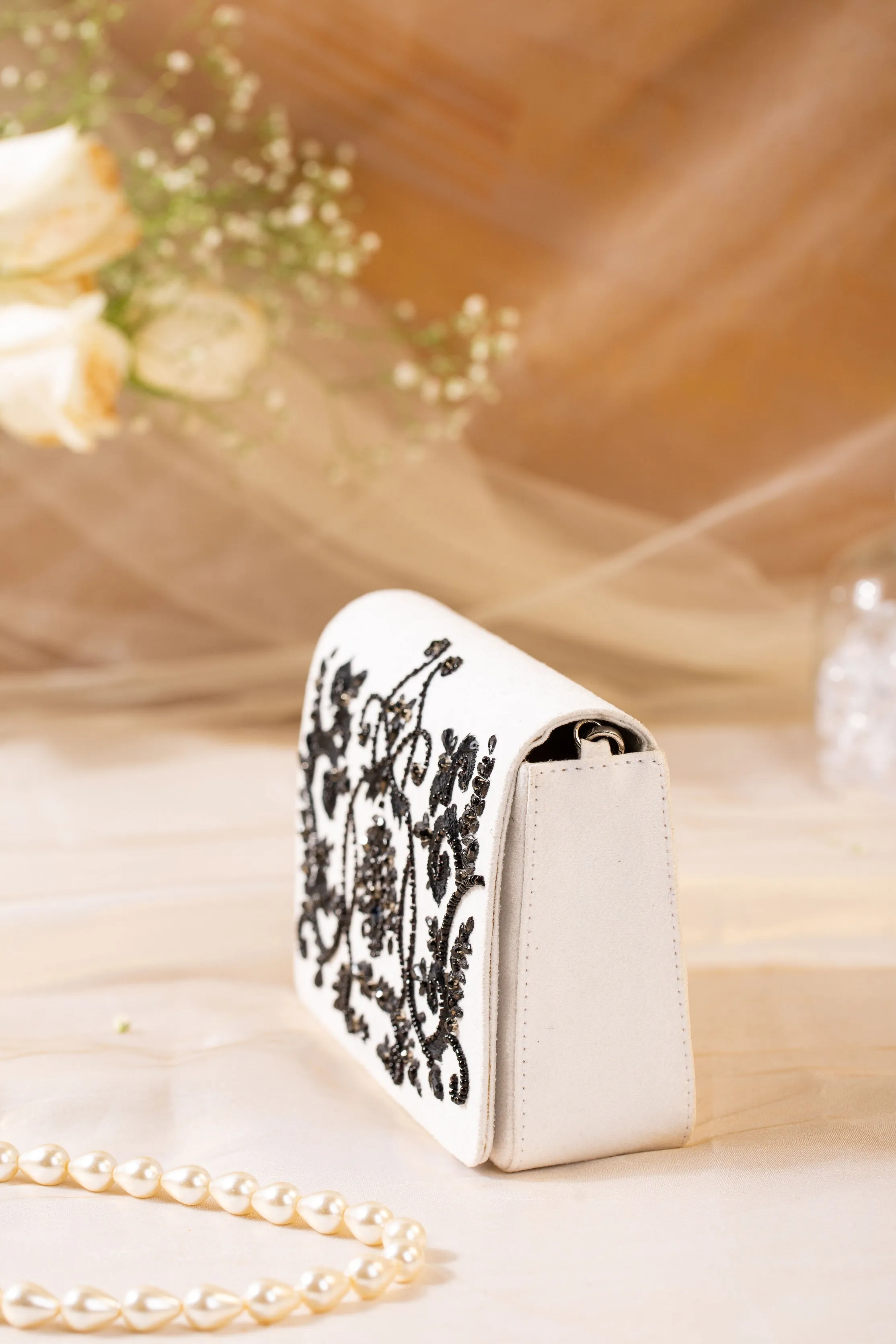 Noor Zahira Juttis & Handbag Combo