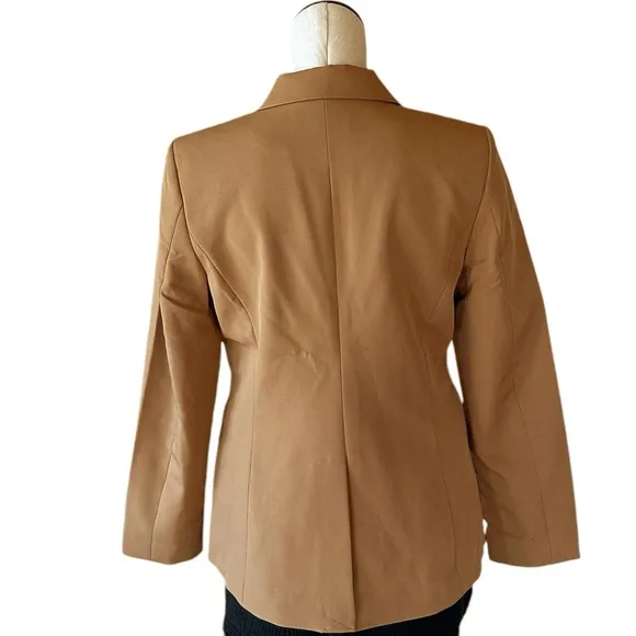NWOT Calvin Klein Women's One-Button Blazer In Color Lug