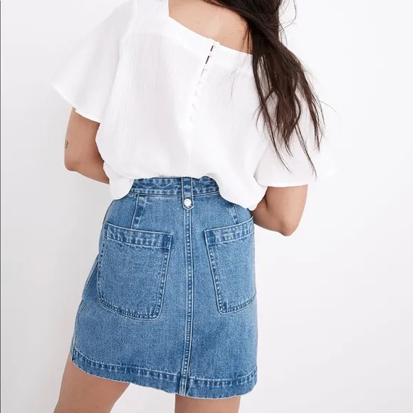 NWT - Madewell Denim Pleated Mini Skirt in Upton Wash - Size 25