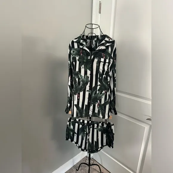 NWT Revolve X Plush Silky Jungle Striped Pajama Set in Size Small