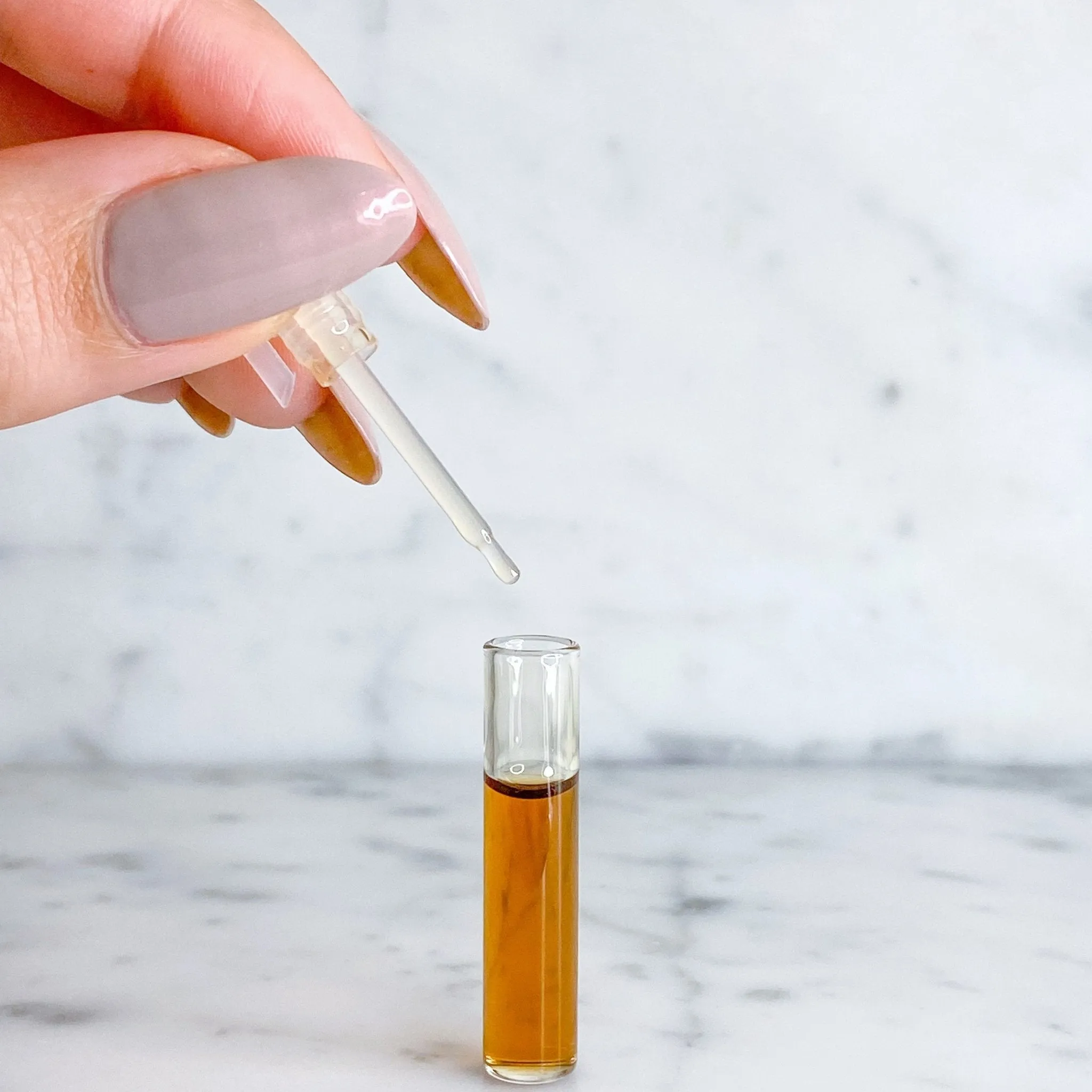 Onyx Perfume Oil Concentrate Sample by Sage