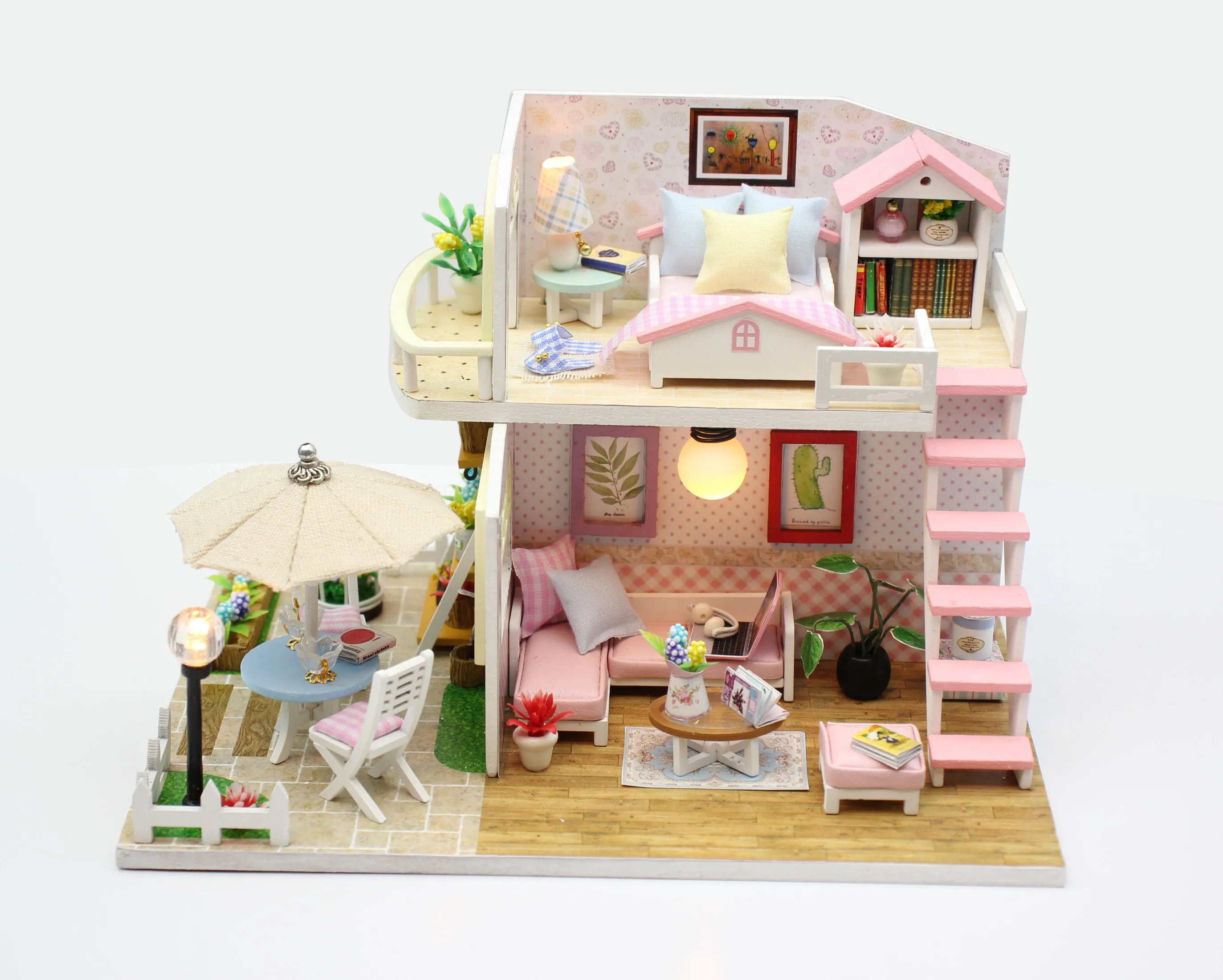 Playful DIY Miniature Dollhouse