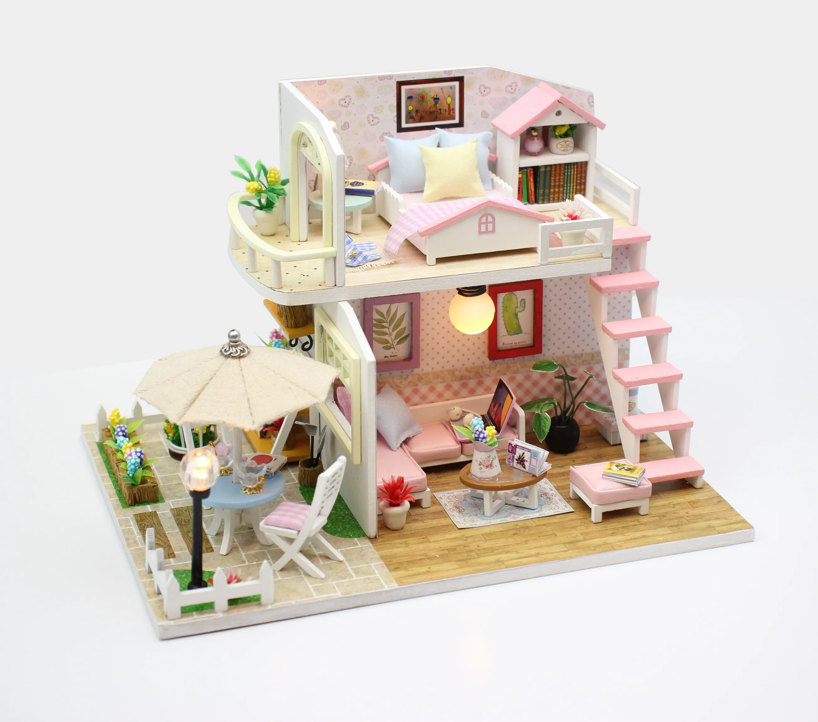 Playful DIY Miniature Dollhouse