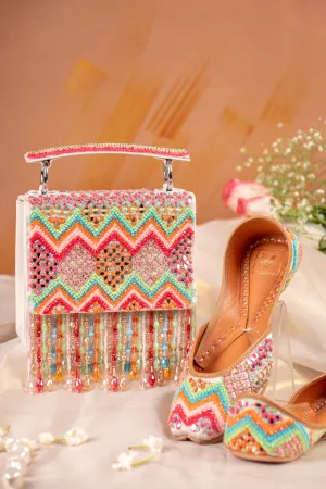 Rangeela Juttis & Handbag Combo