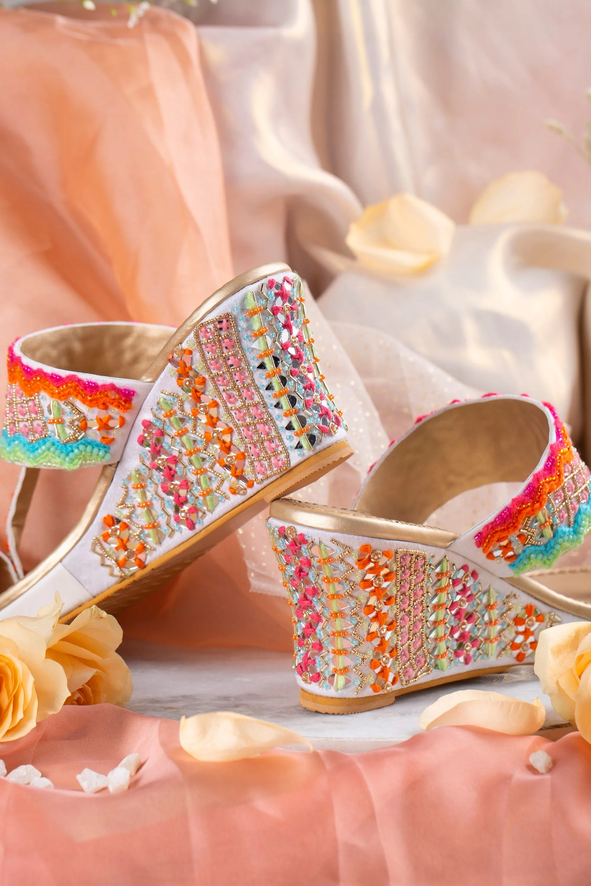 Rangeela Wedges & Handbag Combo