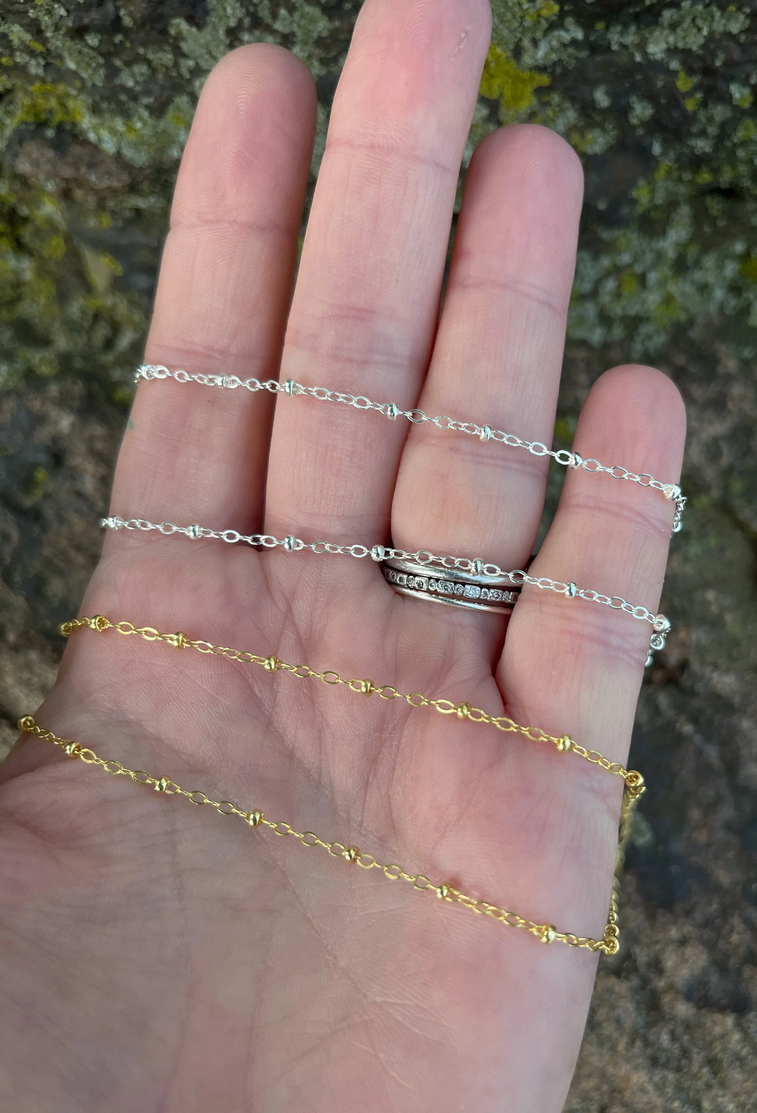 Satellite Chain Necklace
