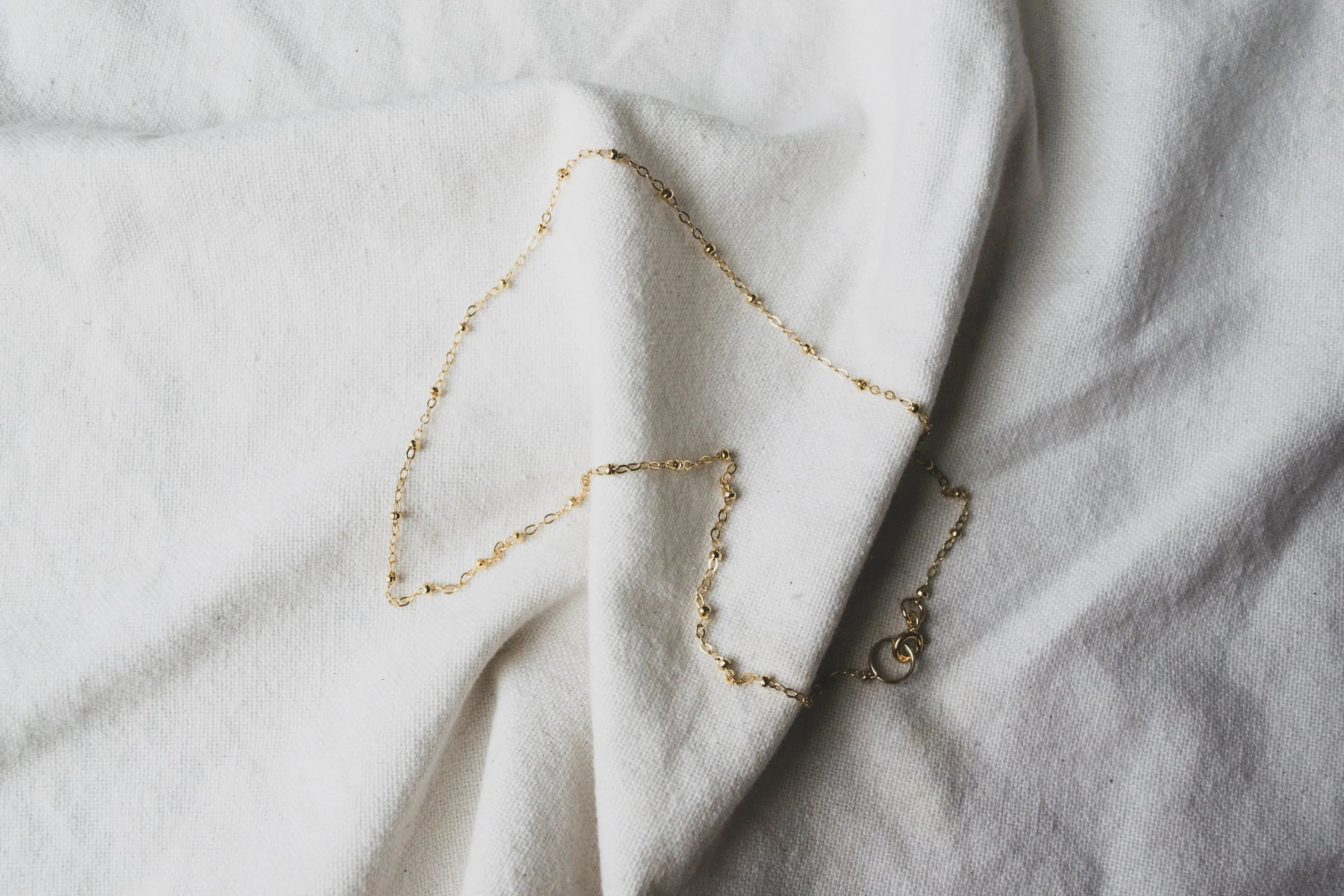 Satellite Chain Necklace