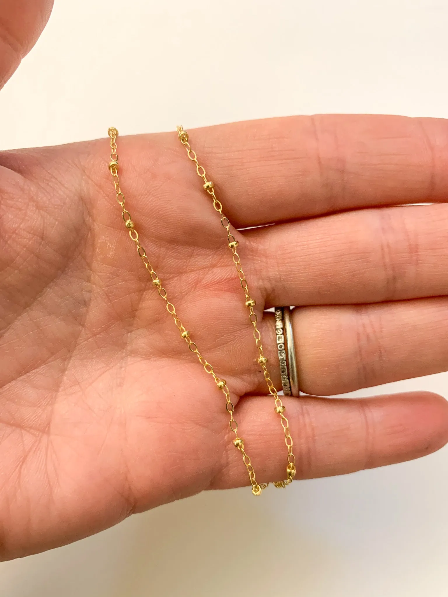 Satellite Chain Necklace