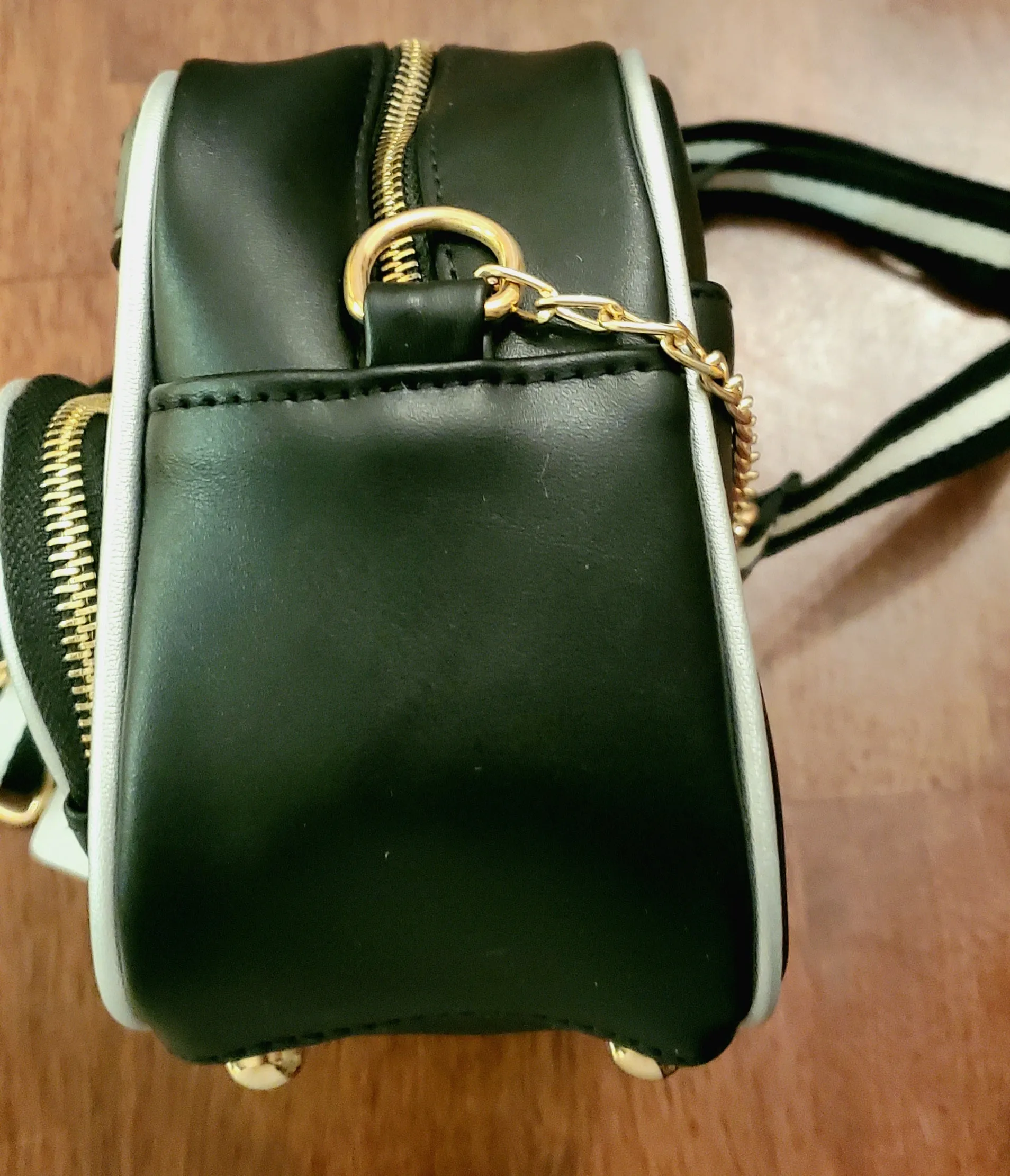 Selfie Purse In Black