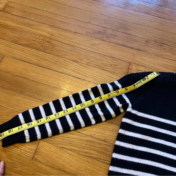 Sezane &quot;Jacob&quot; Jumper Navy/Ecru - Size XS SHRUNKEN
