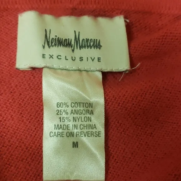 Sz M Neiman Marcus watermelon cardigan e26