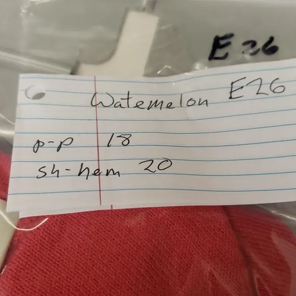 Sz M Neiman Marcus watermelon cardigan e26