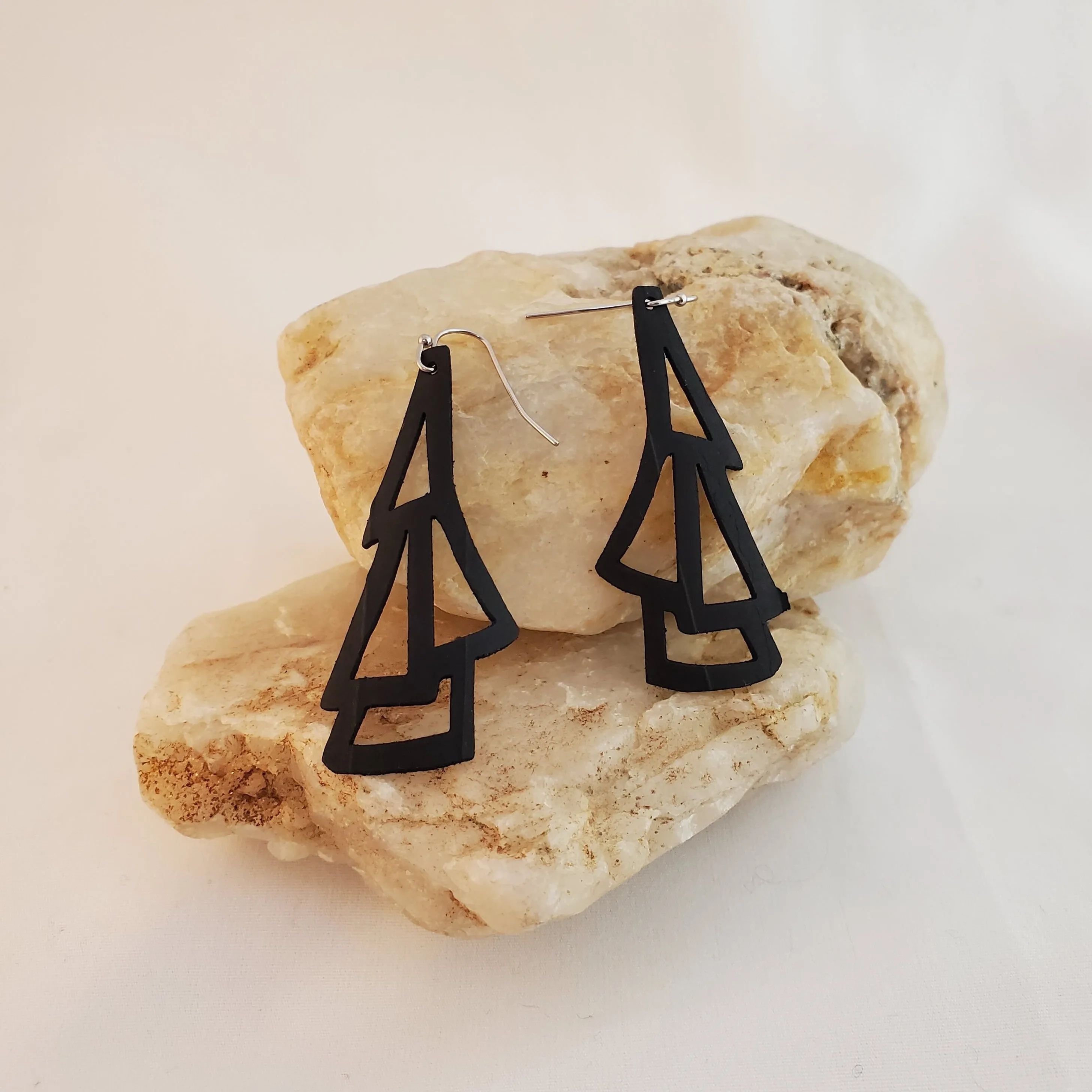 Tipsy Topsy House Short Earring