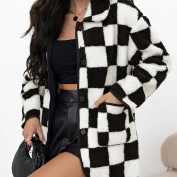 Womens Black Checkered  Buttoned Fleece Jacket