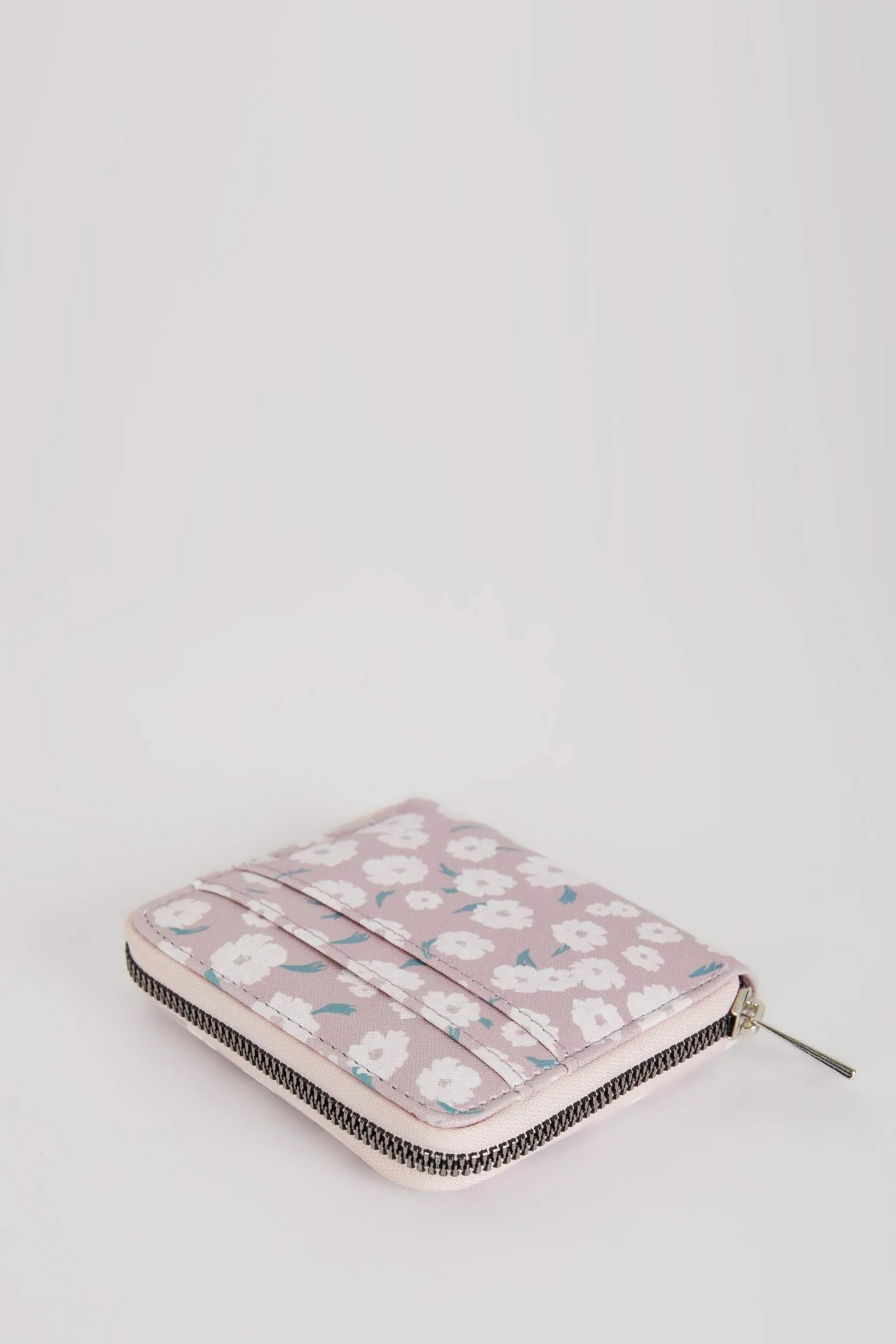 Women's Floral Patterned Faux Leather Wallet